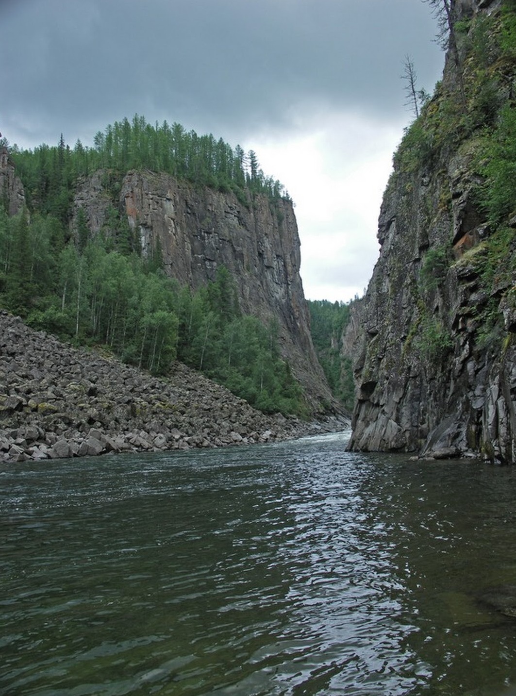 Реки заканчиваются